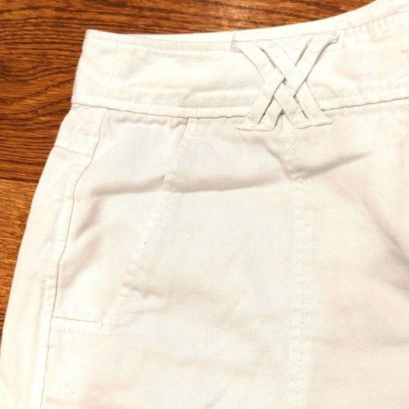 Loft Shorts White 4.5" Inseam 100% Cotton - Picture 4 of 9
